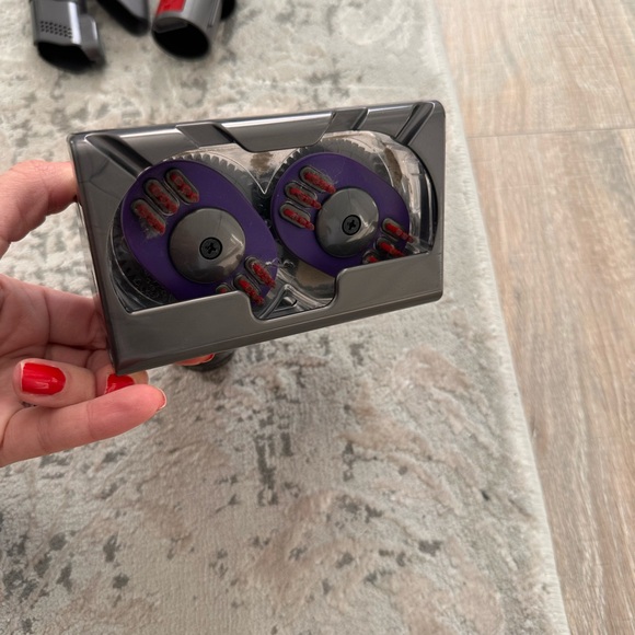 Dyson attachments (5) - Picture 10 of 11